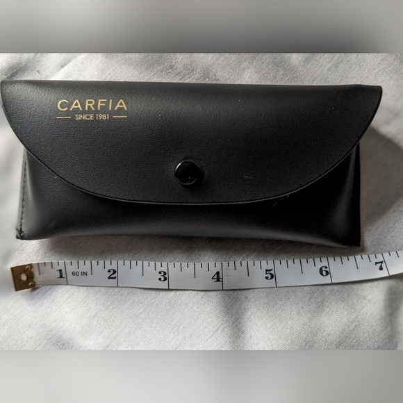 Sunglasses Case. Carfia. Black. - Picture 5 of 6